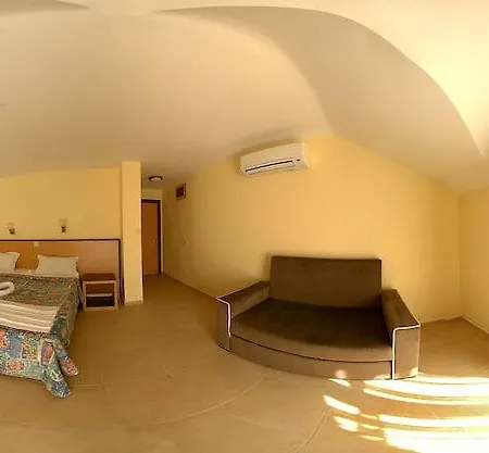 Felice Hotel 2*