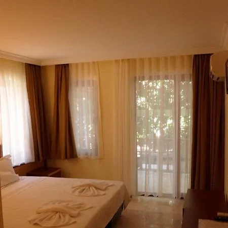 Felice Kemer