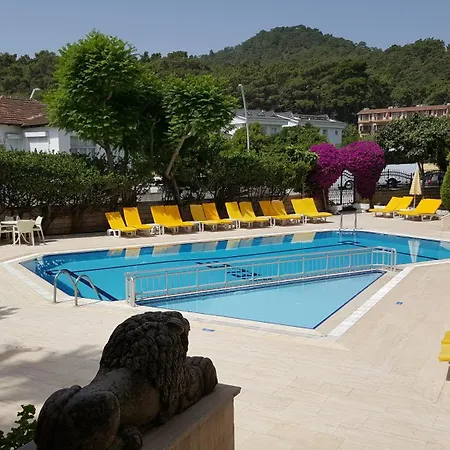 Felice Hotel 2*